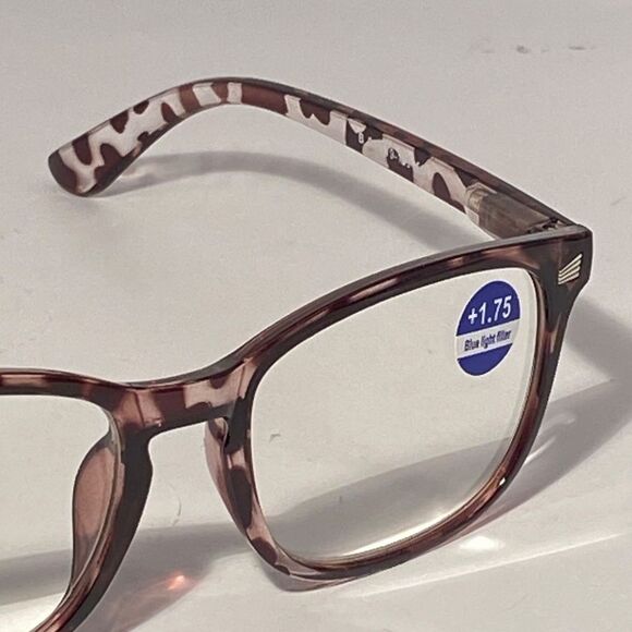 1511 Colette 1.75 Tortoise Reading Glasses Soft Butterfly Readers NWT - Picture 7 of 9